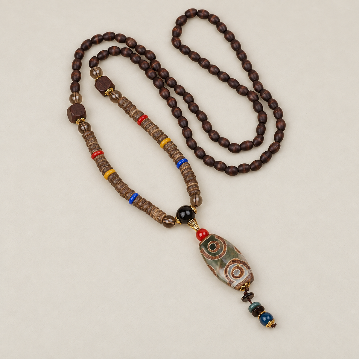 Concentric Pattern Pendant Necklace