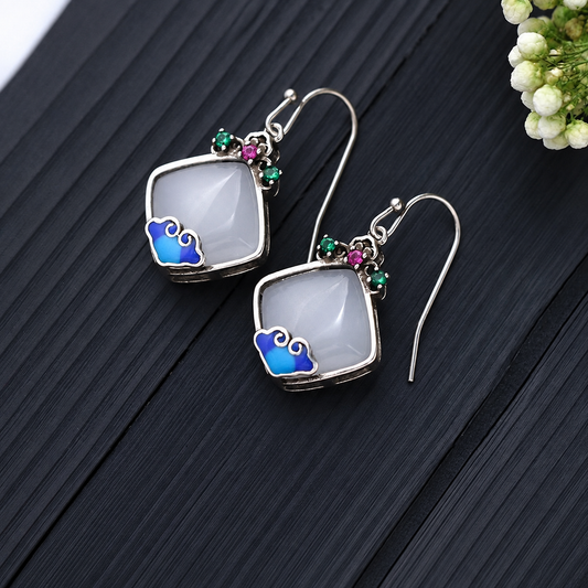 Square Cloud Motif Earrings — 方形祥云耳环